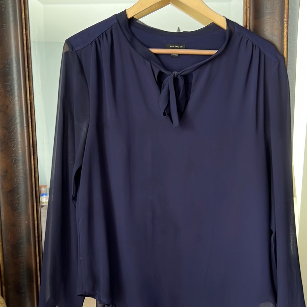 Blue blouse.